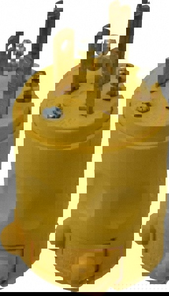 Straight Blade Plug: Commercial, 6-20P, 250VAC, Yellow